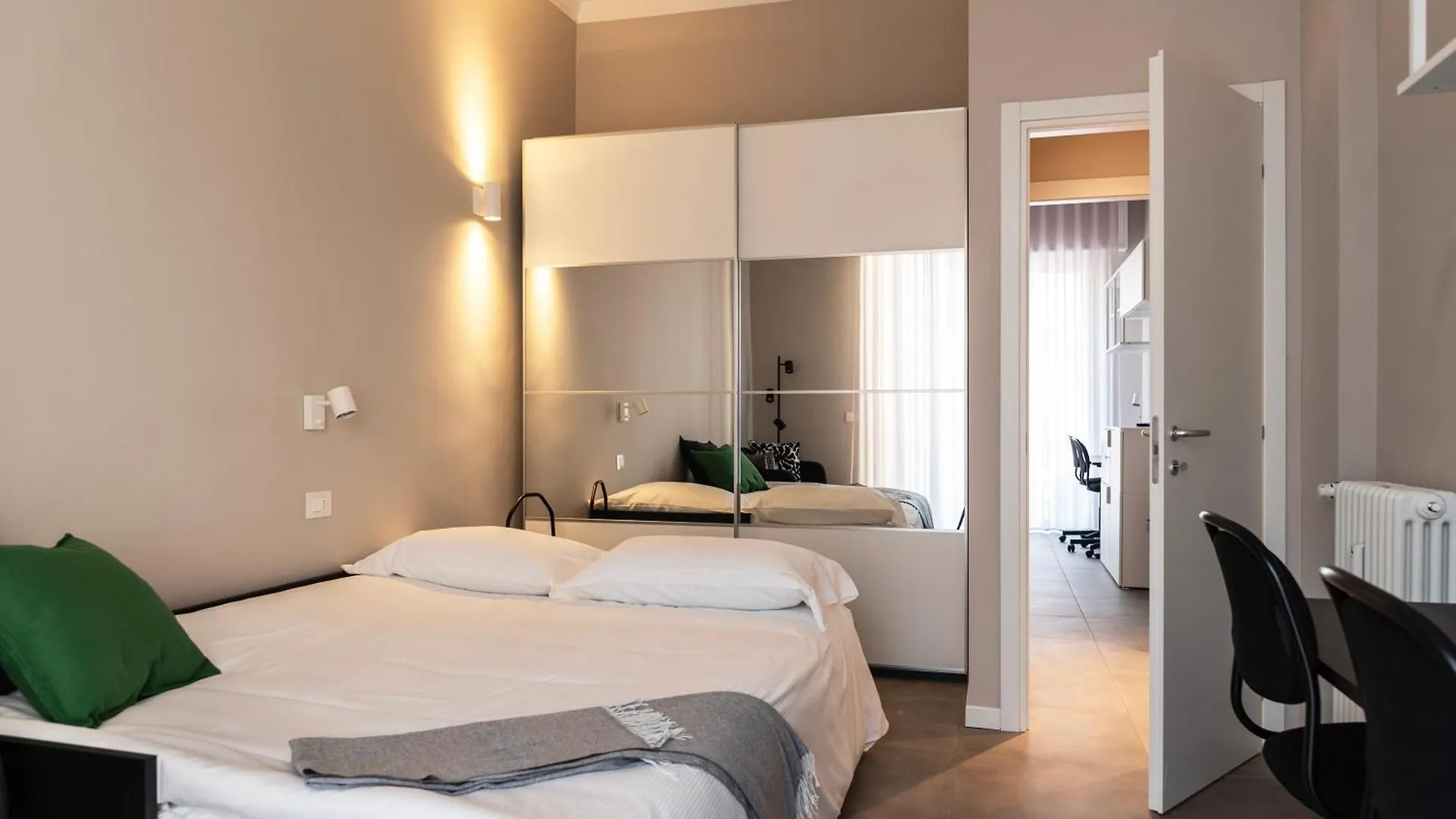 Youhosty - 3 Bedroom Apartment Citta Studi Milan